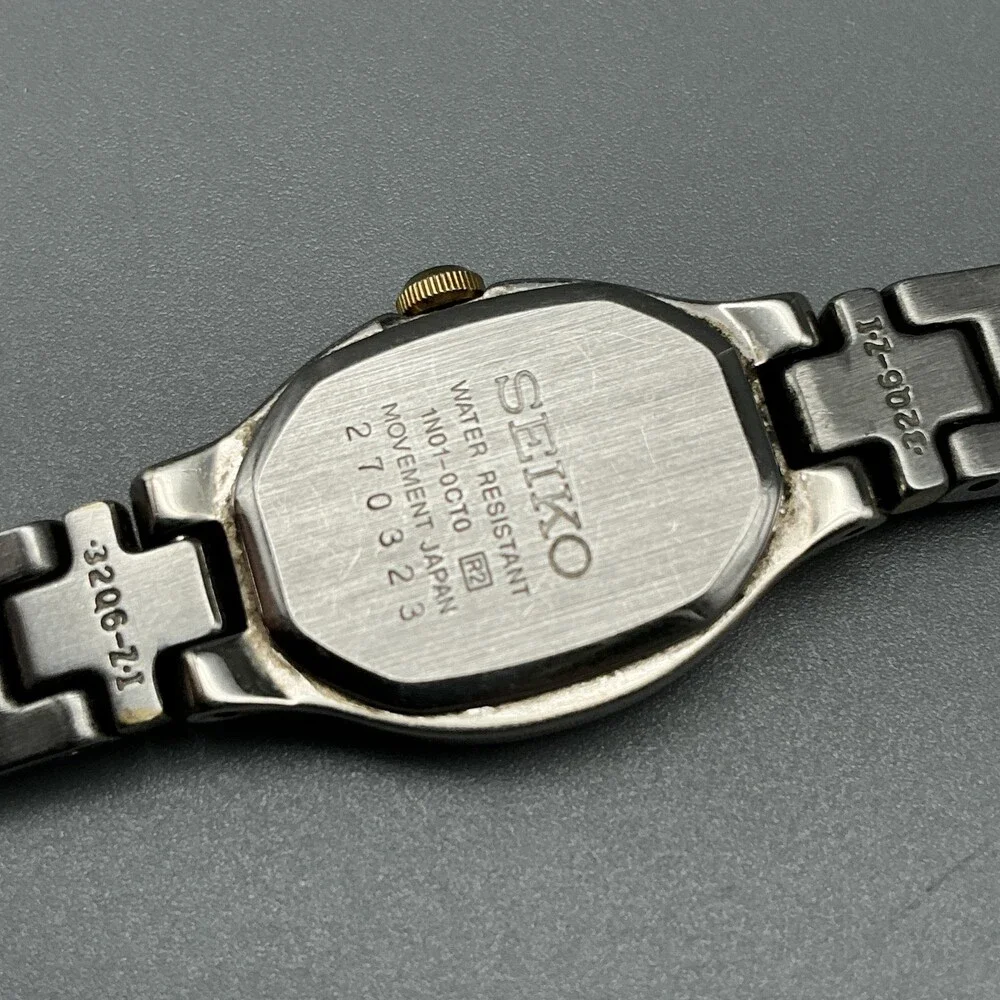 Seiko Womens Watch 17mm Blue Oval Dial Two Tone 1N01-0CT0 New Battery 7.5